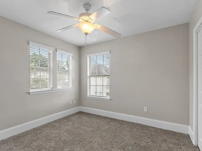2602 Fenwood Ct — Photo 28