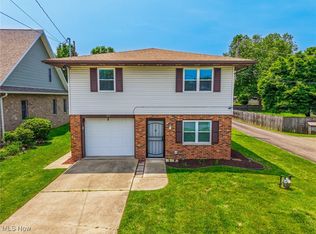 322 46th St, Vienna, WV 26105
