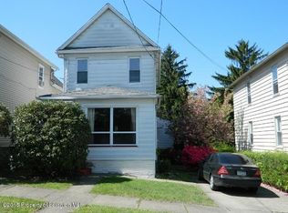 946 E Elm St, Scranton, PA 18505