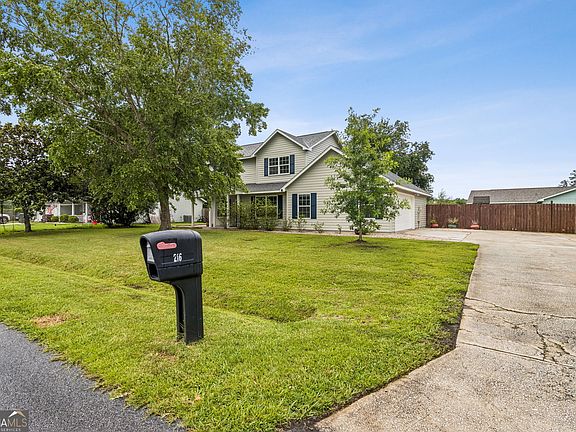 5th image of 216 Lonesome Pine Ct