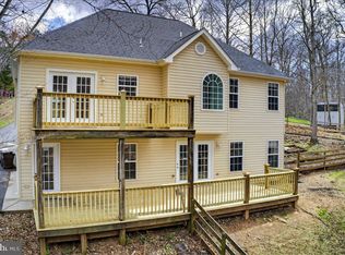 18 Chickasaw Pl, Palmyra, VA 22963
