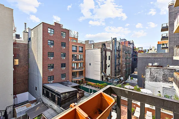 Rented by Compass | media 16