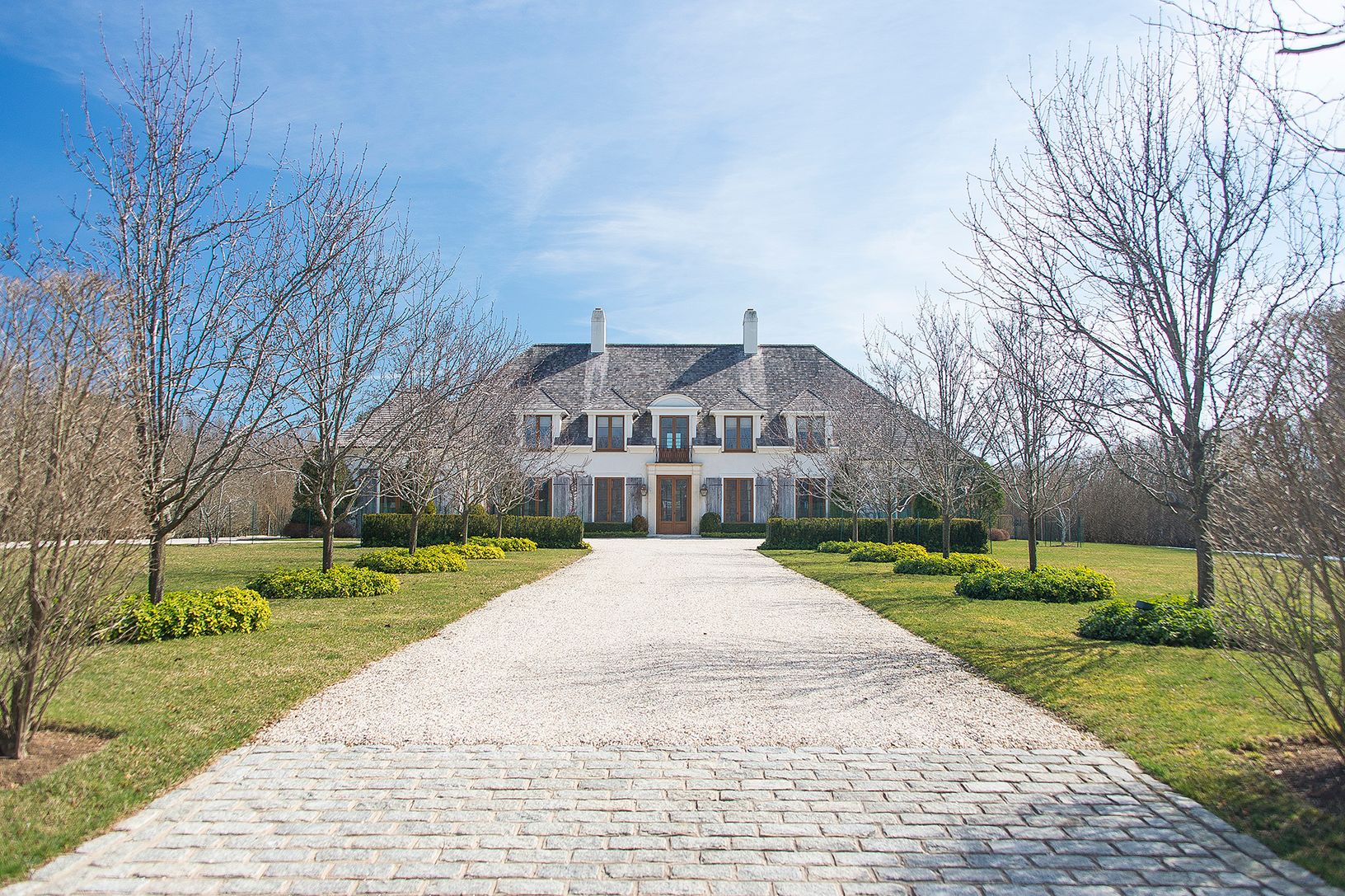  Country Manor House