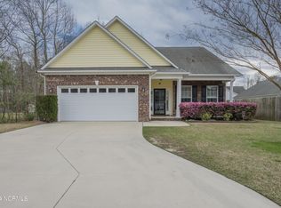 502 Weatherford Dr, Jacksonville, NC 28540