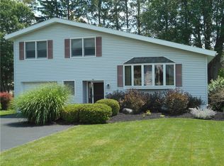 46 Van Duyne Ave, Auburn, NY 13021