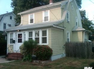 266 N Columbus Ave, Freeport, NY