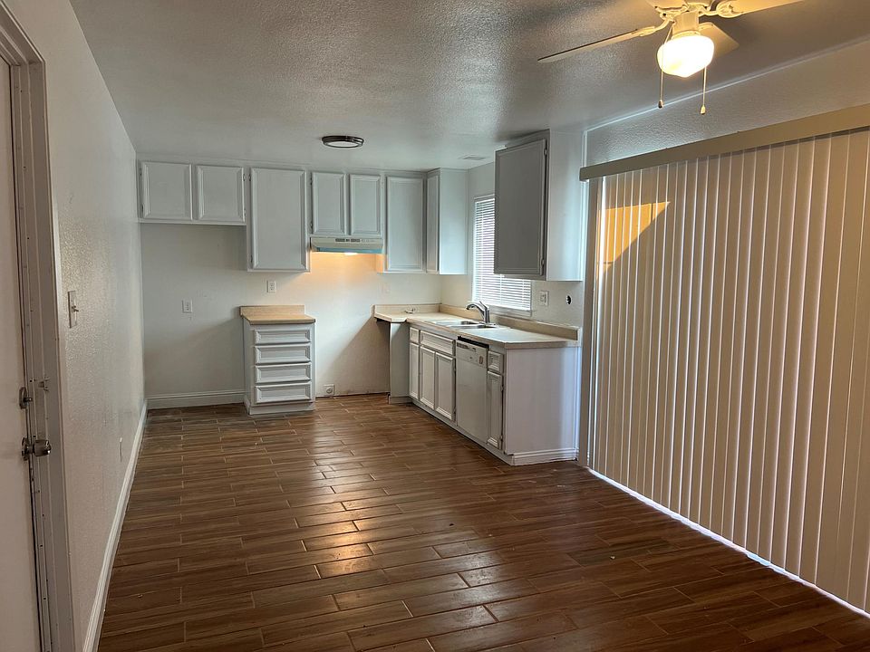 1st image of 2716 Barcelona Dr