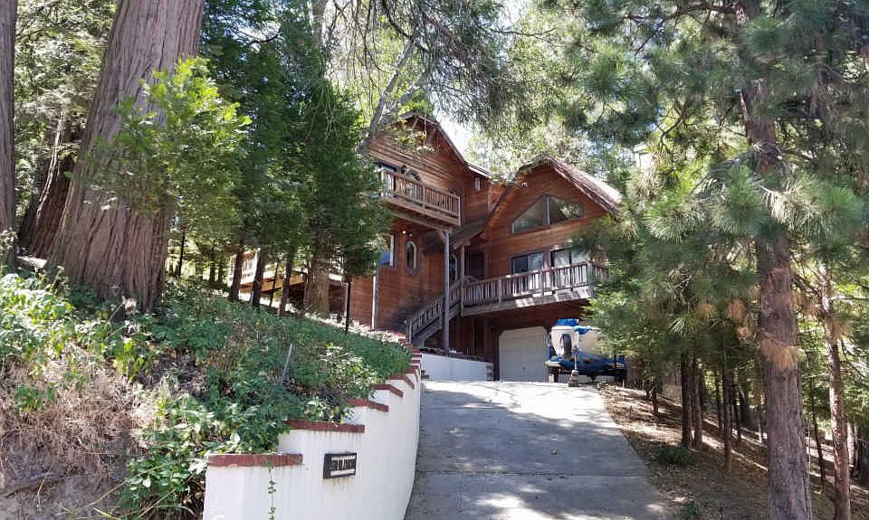 1st image of 331 Klamath Dr