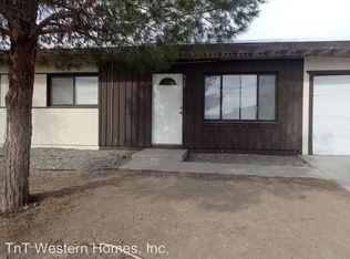 337 Palm Dr, Ridgecrest, CA 93555