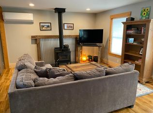 10411 Golden Pine Rd, Truckee, CA 96161