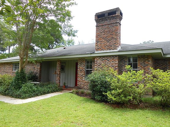 2nd image of 1601 E Lakeshore Dr
