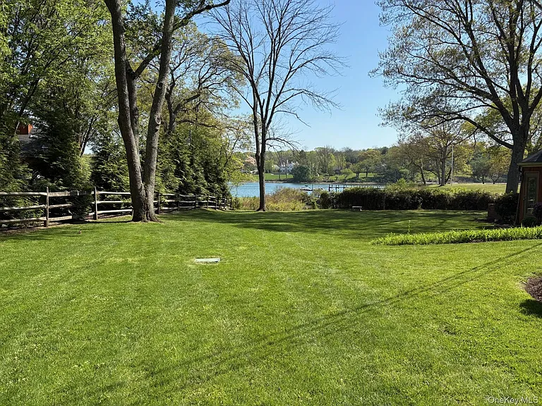 1 Pine Point — Photo 36