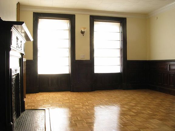 4th image of 526 47th St #1