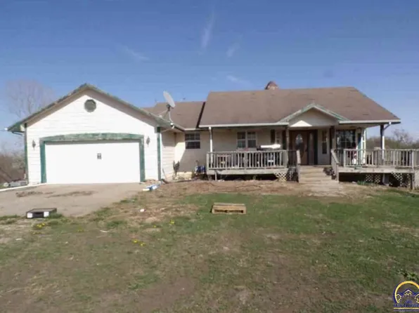 6640 Butler Rd, Meriden, KS 66512