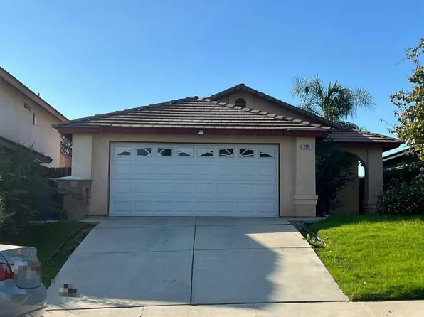 2716 Loch Fern Ct, Bakersfield, CA 93306