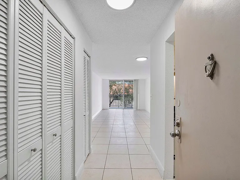 1805 Sans Souci Blvd — Photo 4