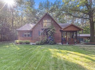 1076 N Dennis Rd, Ludington, MI 49431