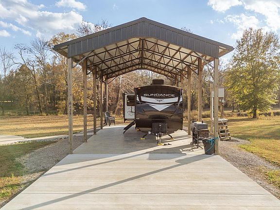 4th image of 6425 Cravens Rd Lot 107