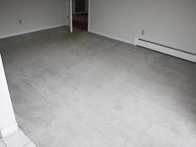 2445 Madison Rd #7 — Photo 8