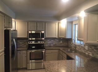 10468 S Clearview Dr, Sandy, UT 84070