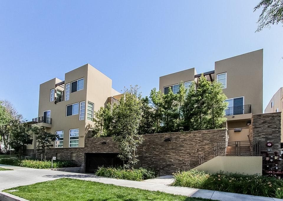 1st image of 14424 Dickens St APT 9