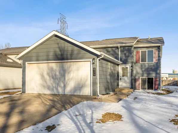 2170 2nd Ave E, West Fargo, ND 58078