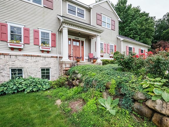 4th image of 4655 Sundial Dr NE