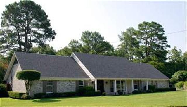 1st image of 604 Brynmawr Dr