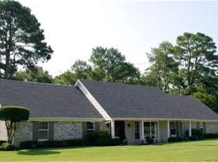 604 Brynmawr Dr, Longview, TX 75604