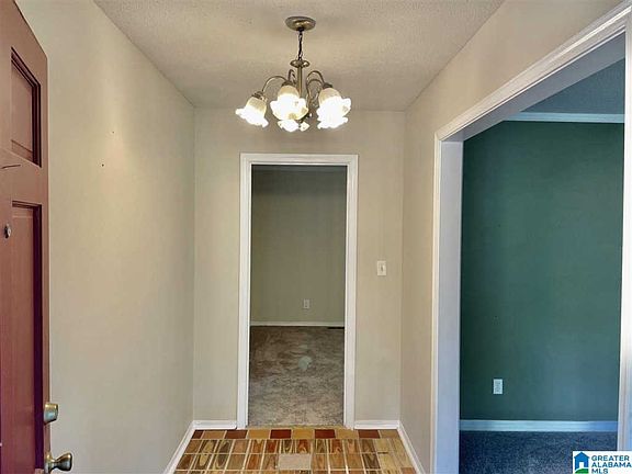 4th image of 1325 Monterey Dr