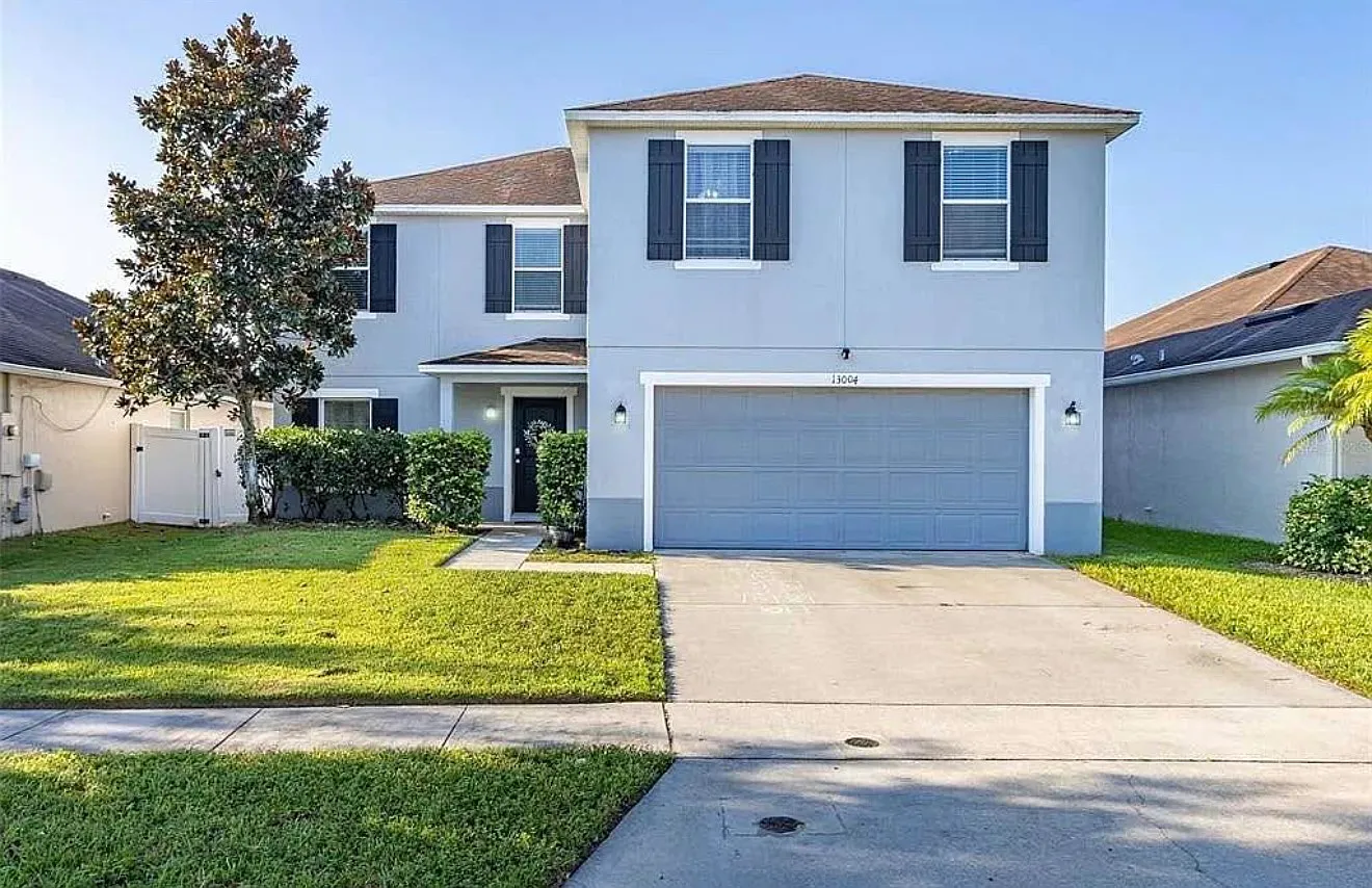 4 bed, 2481 sqft, $2,900 — Photo 3
