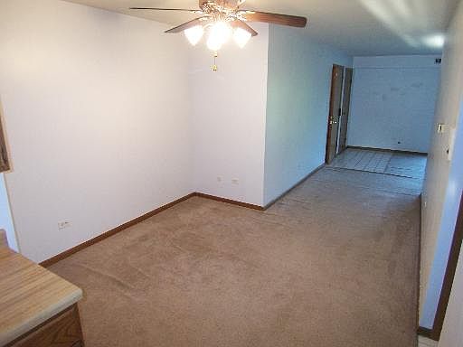 5th image of 15324 S Treetop Dr Unit 3S