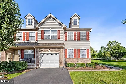 387 Wheatfield Cir Photo 1