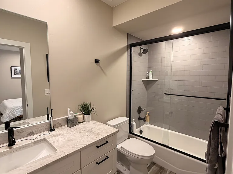 2728 N Clay St — Photo 9