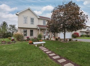 711 Maves Dr, Batavia, IL