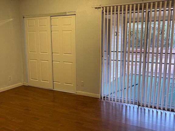 5th image of 3639 Willow Springs Dr