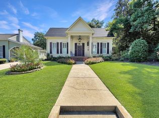 306 N Huntington St, Kosciusko, MS 39090
