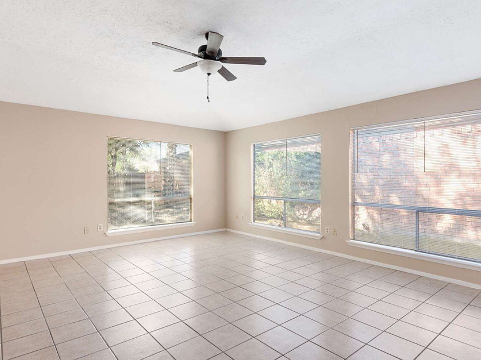 1st image of 8915 Beau Monde Dr