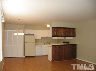 357 Summerwalk Cir #357, Chapel Hill, NC 27517