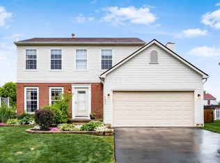 9057 Longstone Dr, Lewis Center, OH