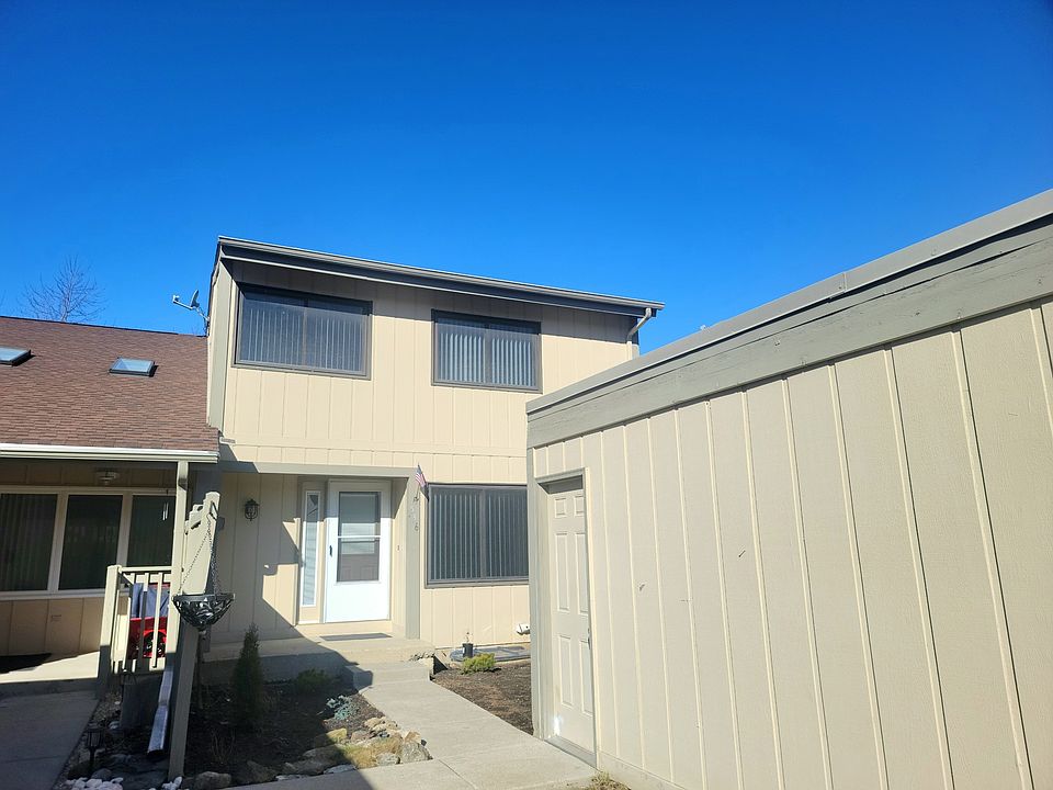 1st image of 536 Yosemite Ct