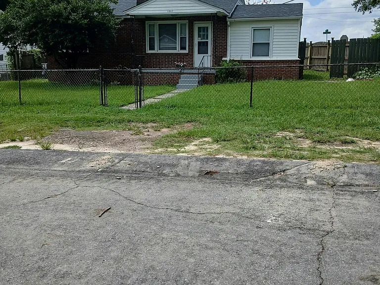 3602 Rose Dr #1 — Photo 1