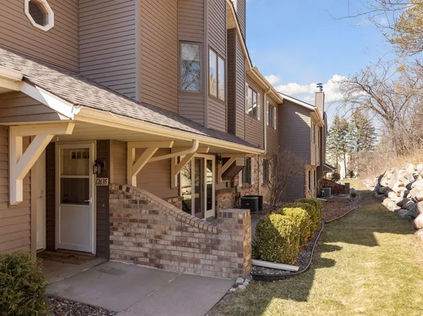 12635 Sherwood Pl, Minnetonka, MN 55305