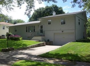 925 S Churchill Ave, Sioux Falls, SD 57103