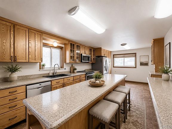 4th image of 9400 W Burgundy Avenue