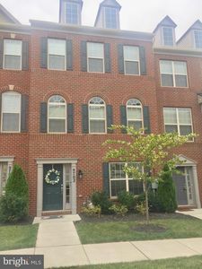 9702 Smithview Pl, Lanham, MD, 20706