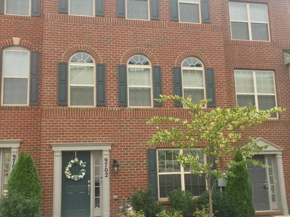 9702 Smithview Pl, Lanham, MD 20706