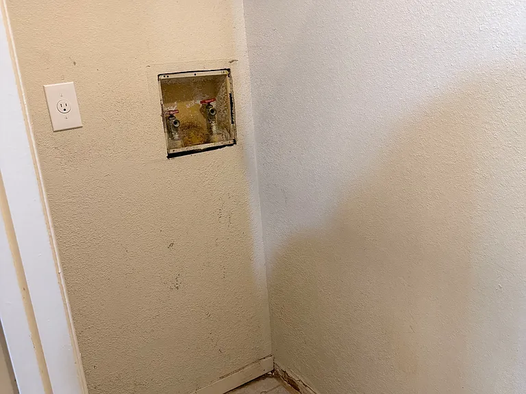 Washer Hook up