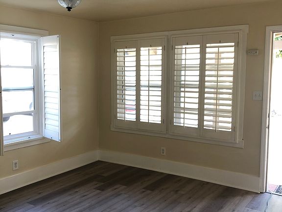 4th image of 257 Parke St #257