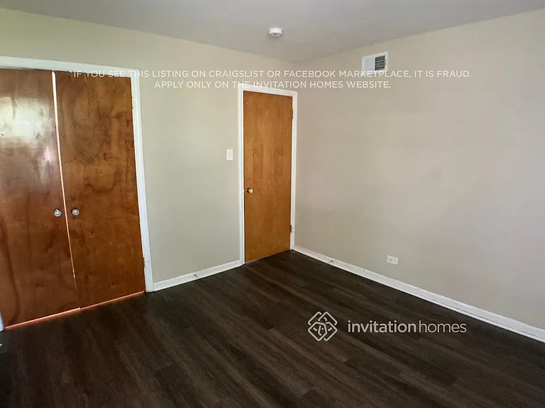 8925 S Utica Ave — Photo 9
